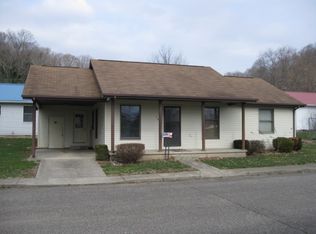 141 Covert Ln, Middleport, OH 45760