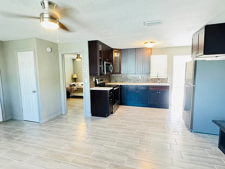 901 N Peninsula Dr #227 — Photo 6