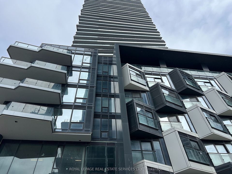 1st image of 448 Burnhamthorpe Rd W #3702