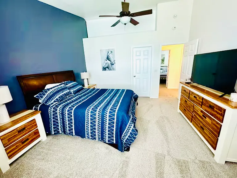 380 Explorer Ct #B — Photo 18