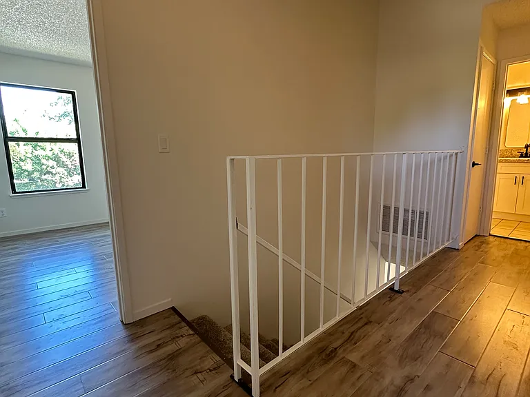 1835 Westminster Ct #1 — Photo 21