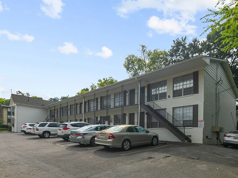 Cliff Place — Photo 9