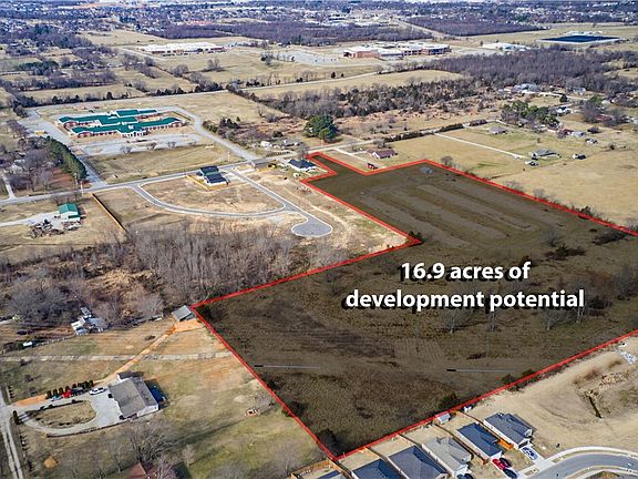 5th image of 3221 Habberton Rd