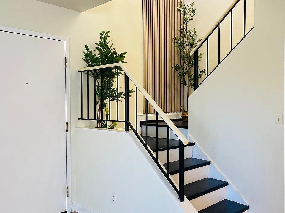 211 Apollo #4