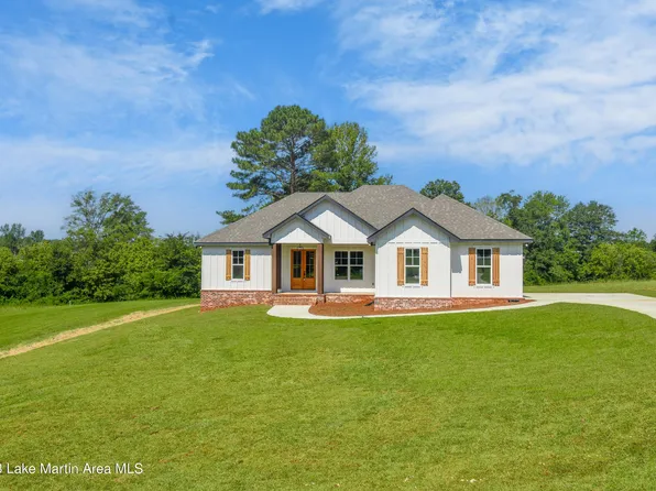 249 Winding Creek Rd, Alexander City, AL 35010