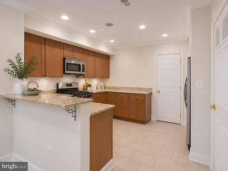 35 Rhode Island Ave NW #A — Photo 5