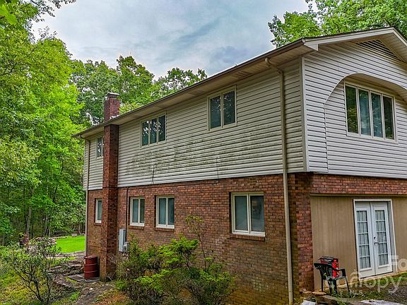4th image of 917 Stoneymead Dr