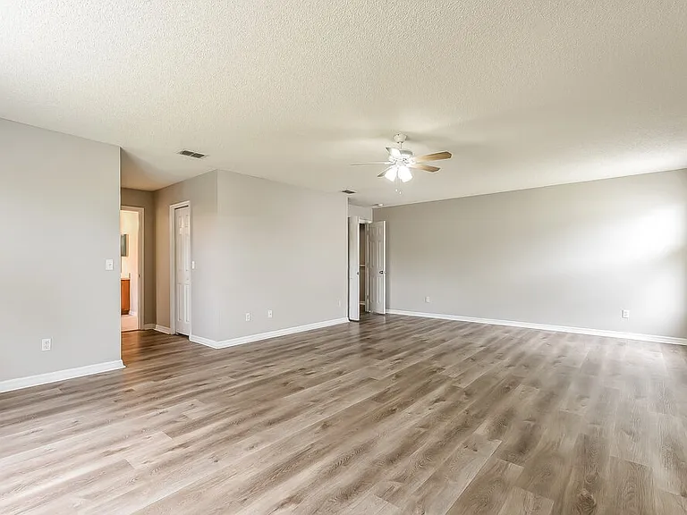 14332 Abington Heights Dr — Photo 8