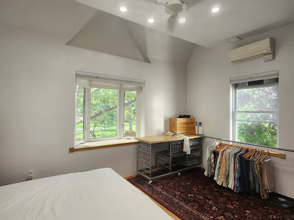 63-29 Dry Harbor Road image 10 of 13