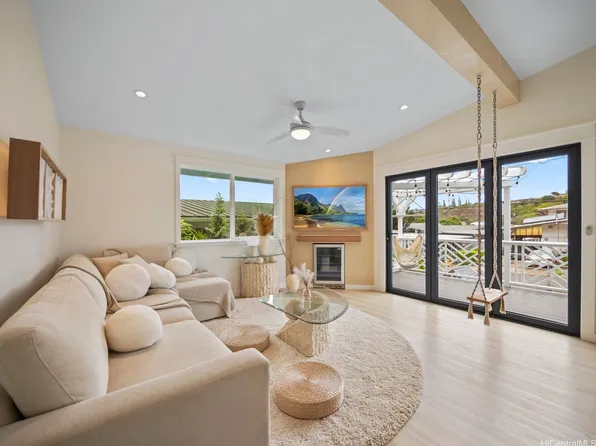 98-393 Ponohana Loop, Aiea, HI 96701