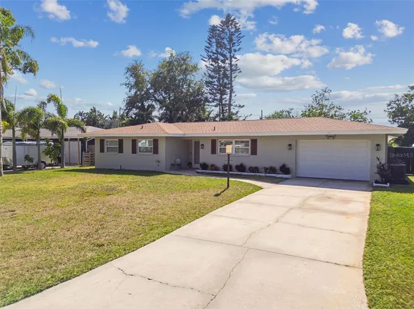 10374 HETRICK CIRCLE E, LARGO, FL 33774