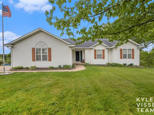 9020 Five Mile Rd NE, Ada, MI 49301