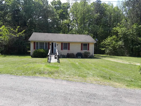 112 Sampson Ln, Grasonville, MD 21638