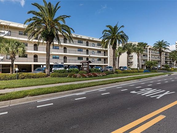 4th image of 3500 Gulf Blvd APT 202