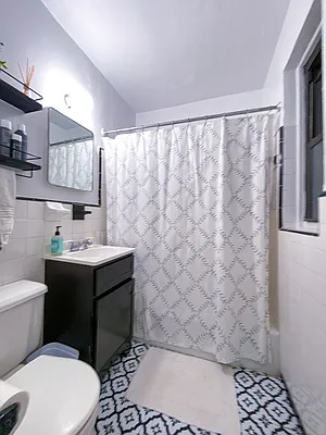 Rented by Compass | media 11