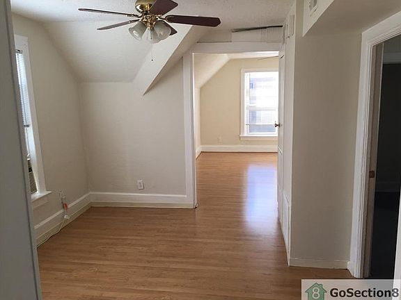 4th image of 5302 W Argyle St #2