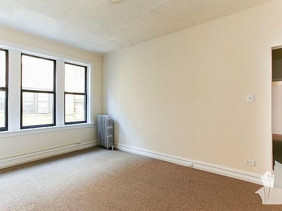 3rd image of 1530 N Kedzie Ave #1536-3J