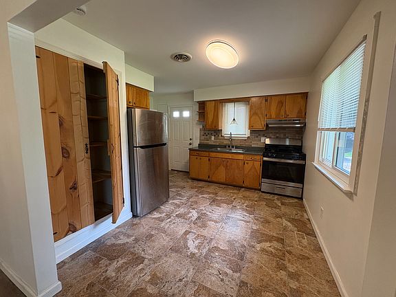 5th image of 7517 Maddock Rd #7517