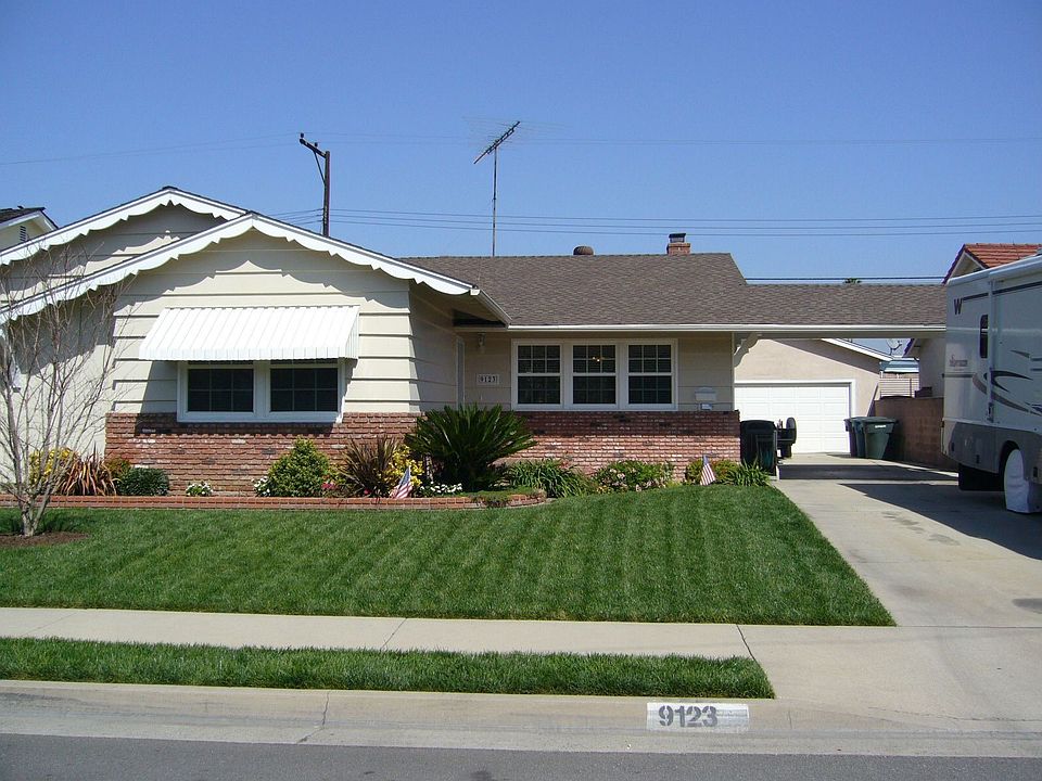 1st image of 9123 Faywood St