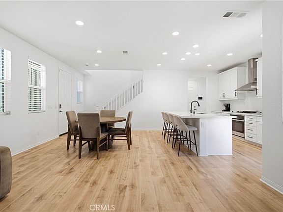 4th image of 6545 Grotto Ln