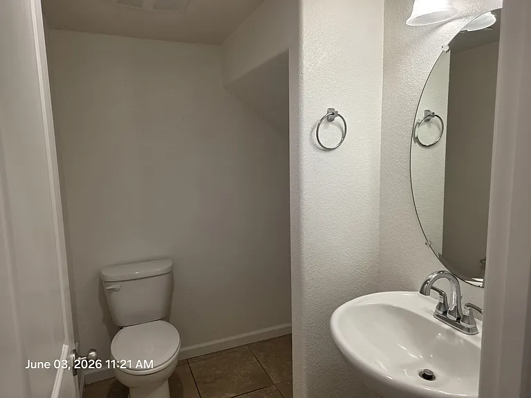 1816 Golden Willow Ave — Photo 15