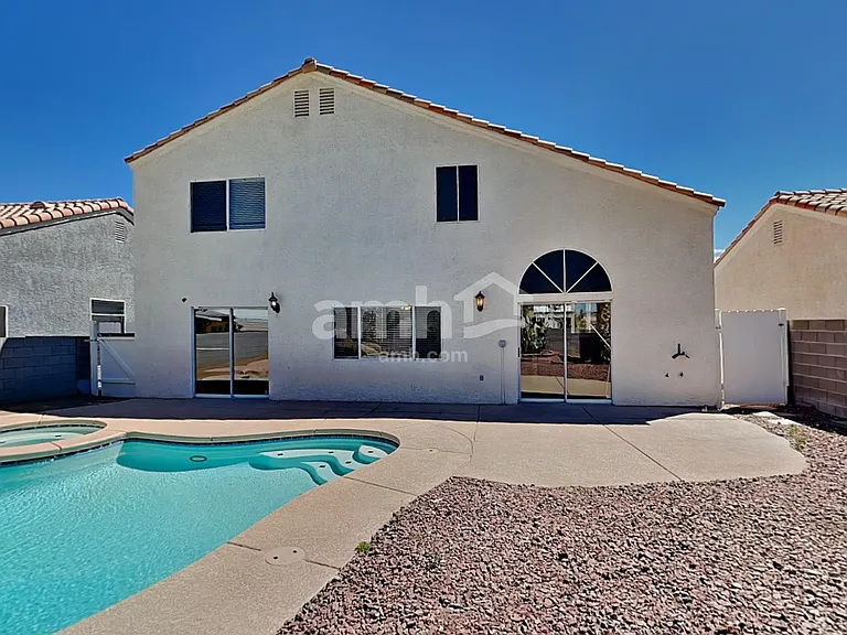 203 Mariposa Way — Photo 22