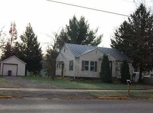 710 N Cascade St, Osceola, WI 54020