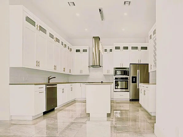 2517 Oceanview Ave E, Delray Beach, FL 33444