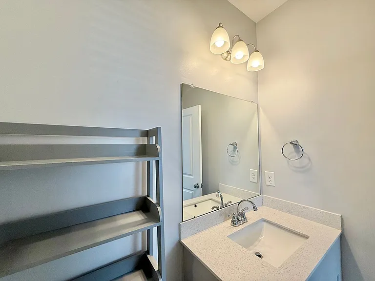 88 Liam St — Photo 14