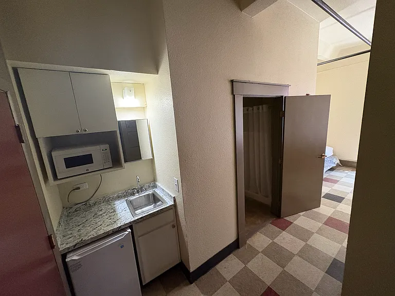 Renaissance at Civic Center Apartments — Photo 5