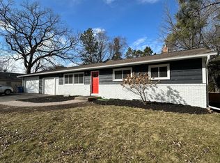 14424 Spring Lake Rd, Minnetonka, MN 55345