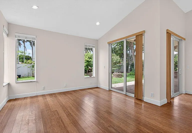 10027 Umberland Pl — Photo 34