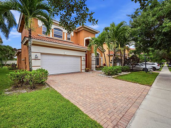 2nd image of 421 Gazetta Way