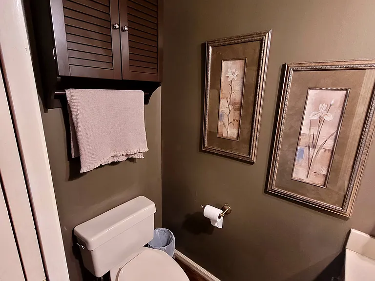 5917 Manor Pl — Photo 11
