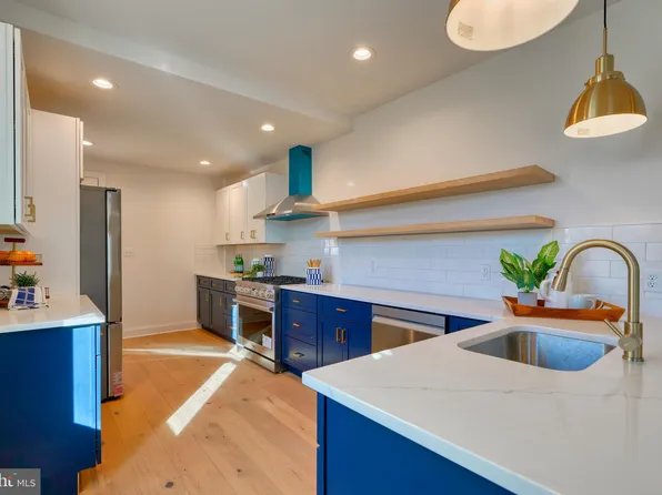 1132 Hull St, Baltimore, MD 21230