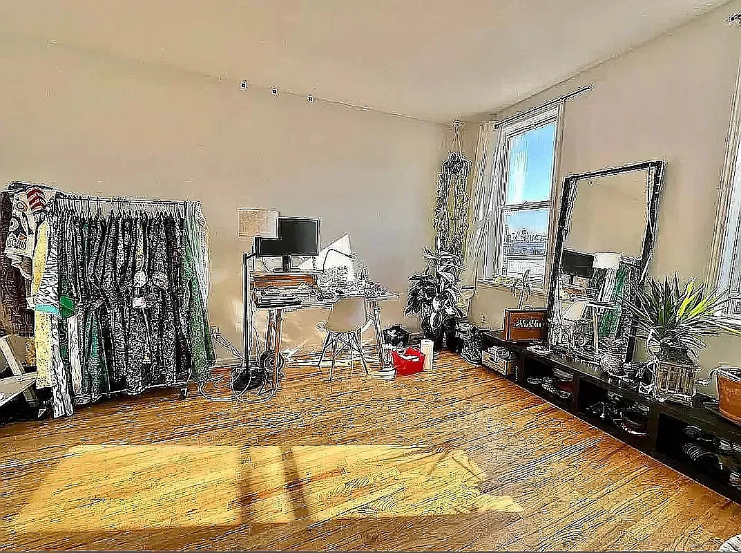 955 Metropolitan Avenue — Photo 1