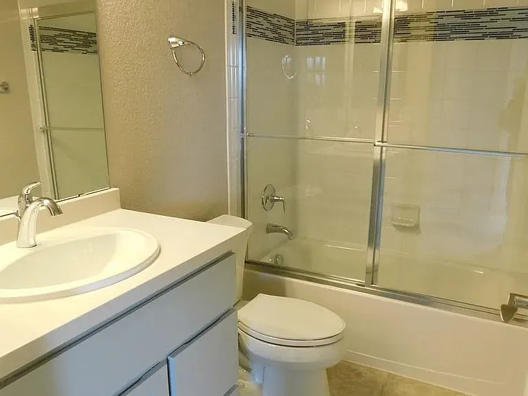 5278 N Beeler St — Photo 9