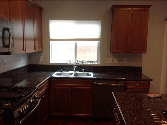 3rd image of 10758 Cather Ave