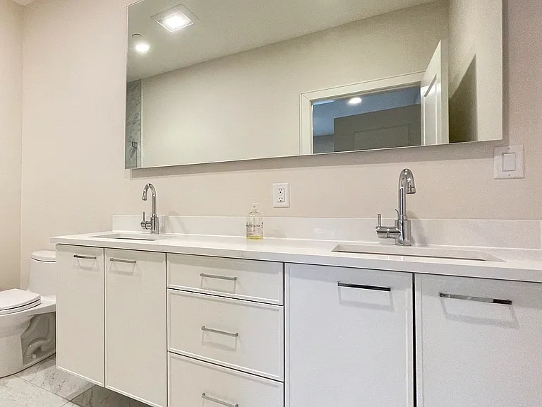214 Market St #406 — Photo 4