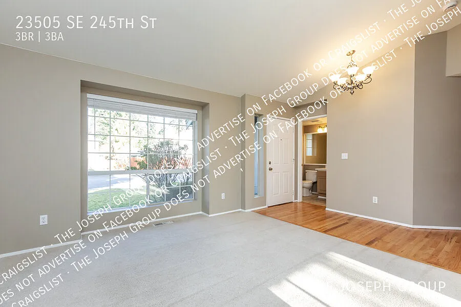 Serene 3-Bedroom Home in Belmont Woods — Photo 4