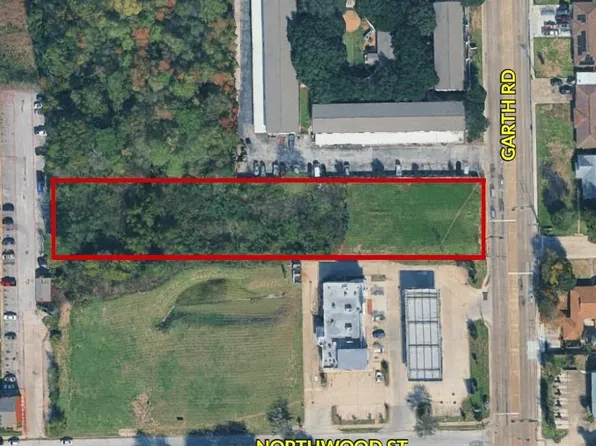 3203 Garth Rd, Baytown, TX 77521