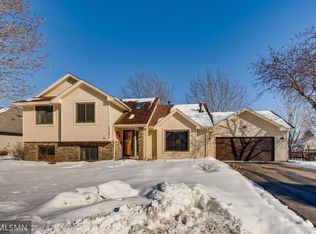 11656 Norway Ct, Champlin, MN 55316