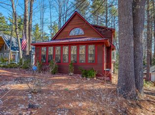 15 Lattie Ln, Center Ossipee, NH 03814