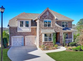 5945 Springbox Dr, Suwanee, GA 30024