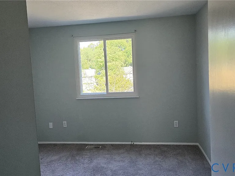 726 Sturgis Dr — Photo 13