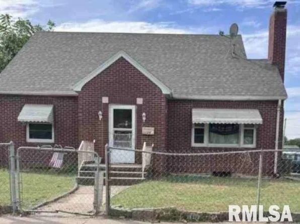 1126 Park Ave, Muscatine, IA 52761