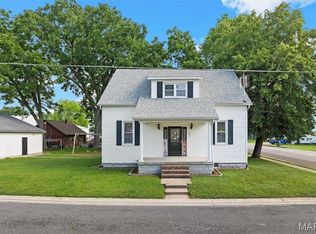 101 W Hendricks St, Albers, IL 62215