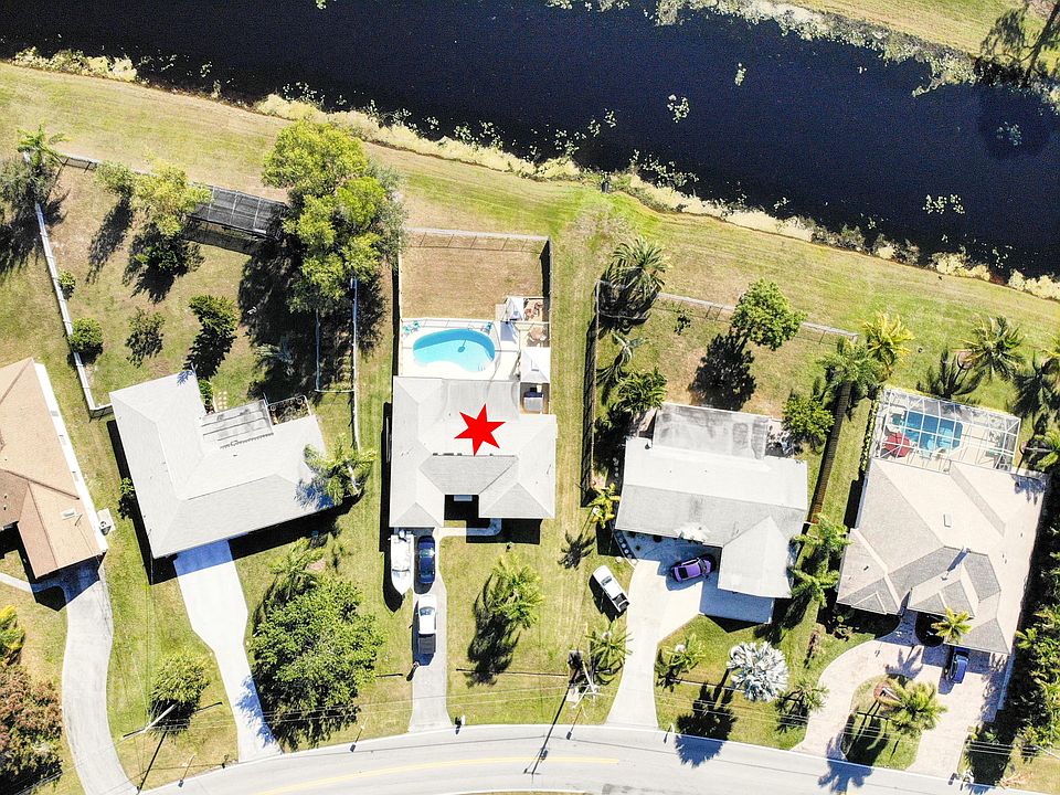 1st image of 2664 SE Grand Dr