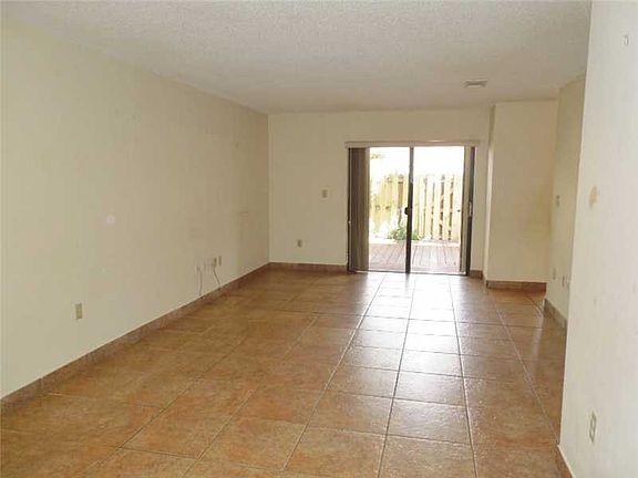 5th image of 10800 SW 72nd St APT 171