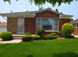 8246 Vine Ave, Allen Park, MI 48101